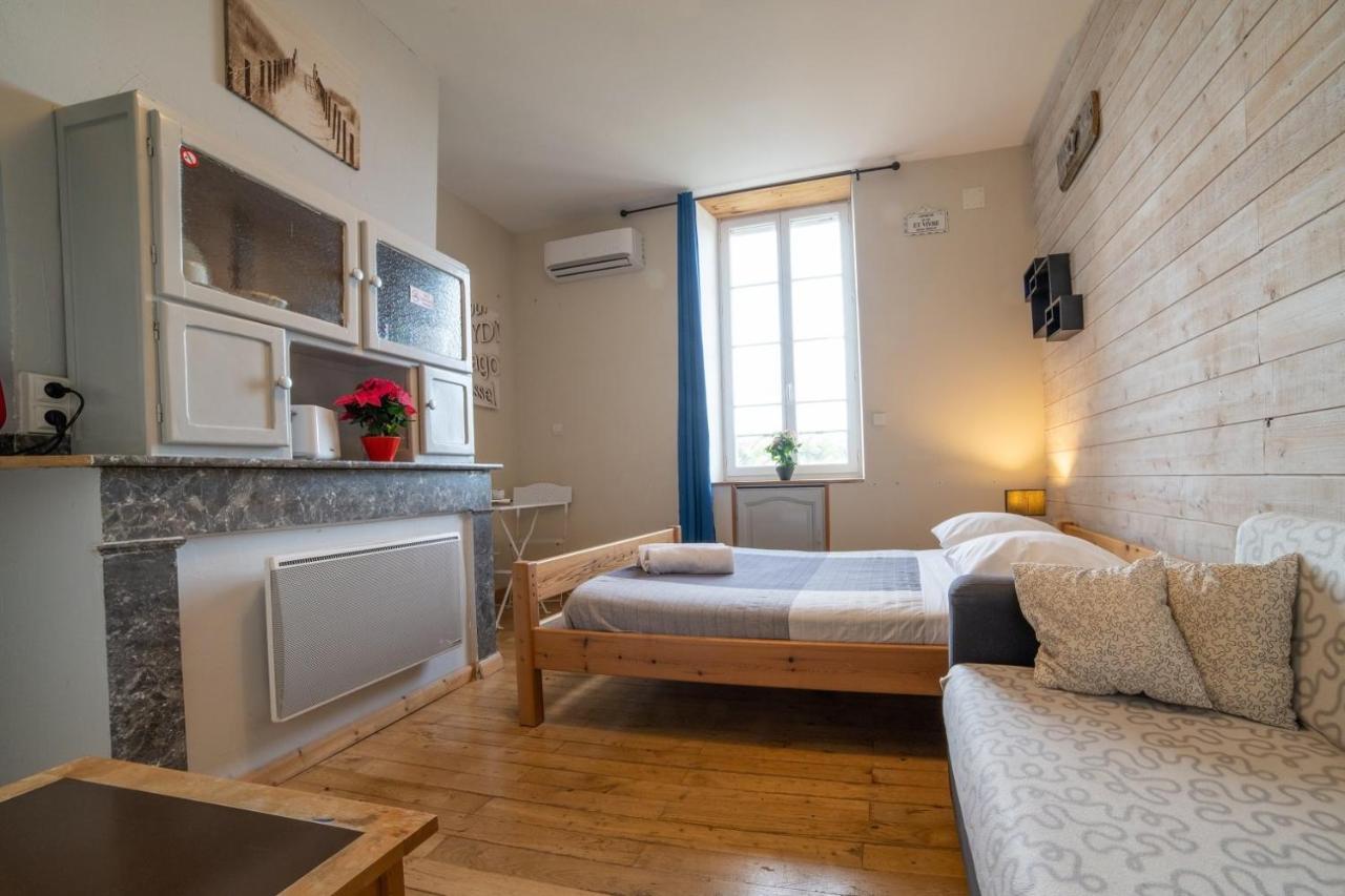Etape Gimontoise 32 Apartment Exterior photo