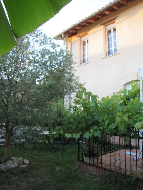 Etape Gimontoise 32 Apartment Exterior photo